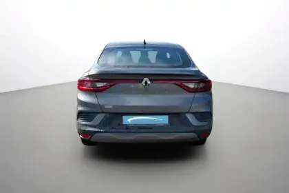 Photo 13 Renault Arkana  TCe 140 EDC FAP