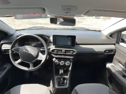 Photo 15 Dacia Jogger  Hybrid 140 7 places GSR2