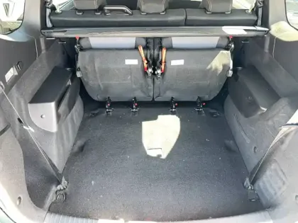 Photo 6 Dacia Jogger  Hybrid 140 7 places GSR2