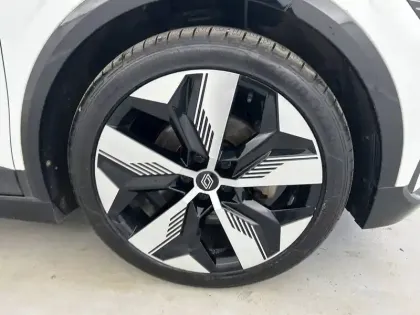 Photo 20 Renault Megane Gén. V (BCB) Ph1 Techno 5