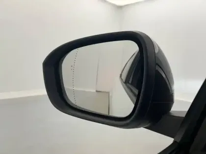 Photo 29 Renault Megane Gén. V (BCB) Ph1 Techno 5