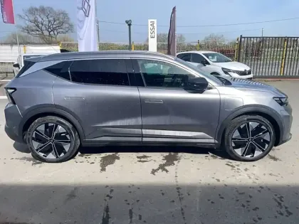 Photo 32 Renault Scenic  E-Tech electrique 220 ch grande autonomie
