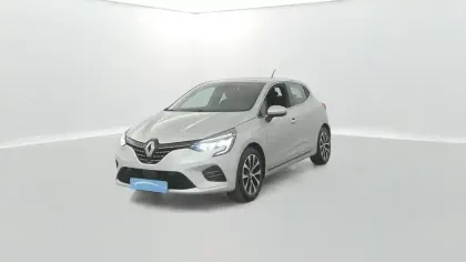 Photo 18 Renault Clio  E-Tech 140 - 21N