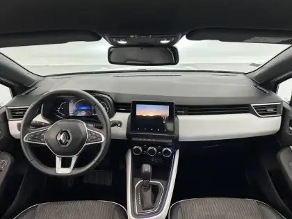 Photo 45 Renault Clio  E-Tech 140 - 21N