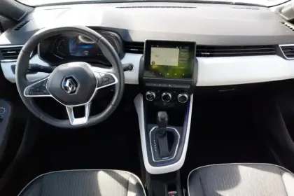 Photo 17 Renault Clio Gén. V (BJA) Ph1 Intens 5