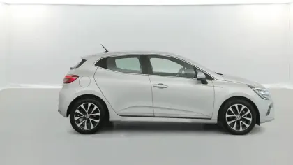 Photo 23 Renault Clio  E-Tech 140 - 21N