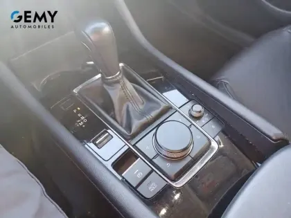 Photo 14 Mazda Mazda3  Berline 2.0L e-SKYACTIV-X M Hybrid 186 ch BVA6