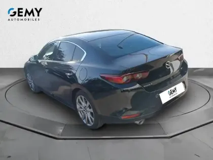 Photo 6 Mazda Mazda3  Berline 2.0L e-SKYACTIV-X M Hybrid 186 ch BVA6