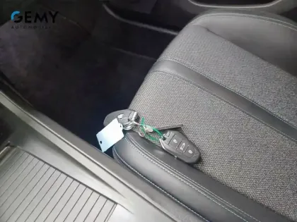 Photo 15 Peugeot 308 Gén. III Ph1 Allure Pack 5