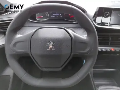 Photo 14 Peugeot 208  PureTech 75 S&S BVM5