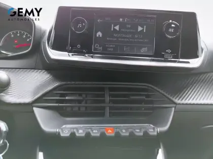 Photo 11 Peugeot 208  PureTech 75 S&S BVM5