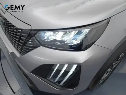 Photo 15 Peugeot 2008  Hybrid 145 e-DCS6