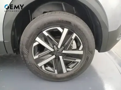 Photo 10 Peugeot 2008  Hybrid 145 e-DCS6