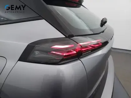 Photo 16 Peugeot 2008  Hybrid 145 e-DCS6