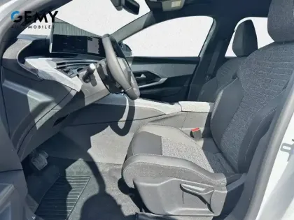 Photo 8 Peugeot 3008  Electrique 210 ch 73 kWh