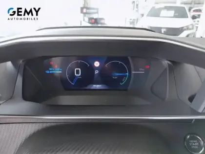 Photo 31 Peugeot 208  Electrique 50 kWh 136ch