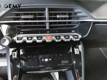 Photo 15 Peugeot 208  Electrique 50 kWh 136ch