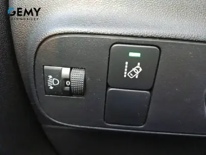 Photo 17 Citroën C3  PureTech 82 S&S BVM5