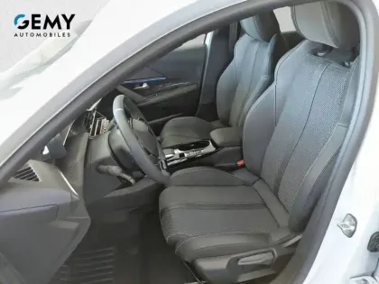 Photo 8 Peugeot 208  Electrique 50 kWh 136ch