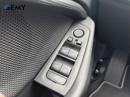 Photo 23 BMW Serie 1 116d 116 ch DKG7