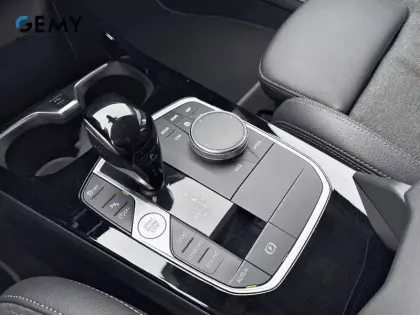 Photo 18 BMW Serie 1 116d 116 ch DKG7