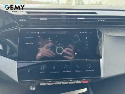 Photo 13 Peugeot 308  PureTech 130ch S&S BVM6