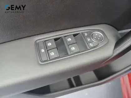 Photo 77 Renault Captur  E-Tech full hybrid 145