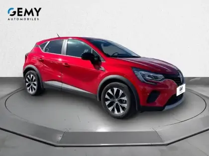 Photo 46 Renault Captur  E-Tech full hybrid 145