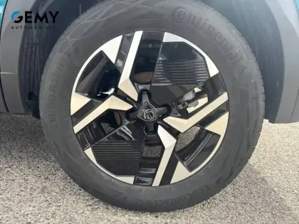 Photo 10 Peugeot 2008  Hybrid 145 e-DCS6