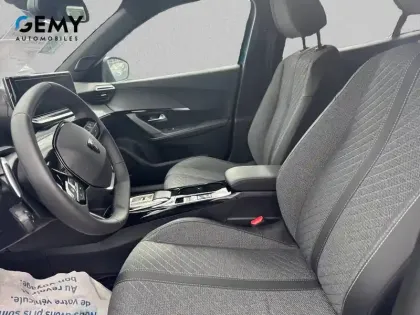 Photo 8 Peugeot 2008  Hybrid 145 e-DCS6