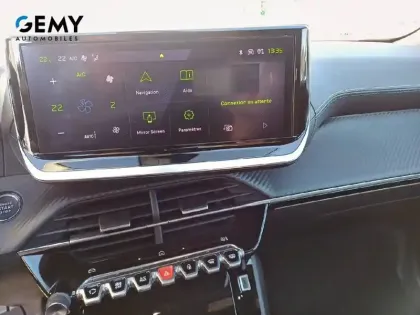 Photo 12 Peugeot 2008  PureTech 130 S&S EAT8