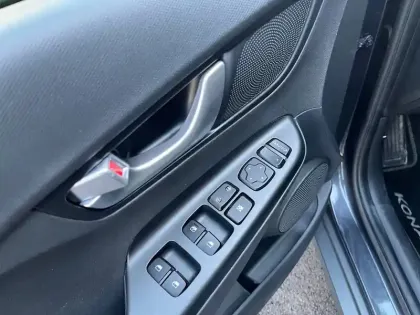 Photo 100 Hyundai Kona  Electrique 64 kWh - 204 ch