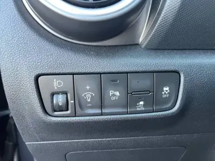 Photo 101 Hyundai Kona  Electrique 64 kWh - 204 ch