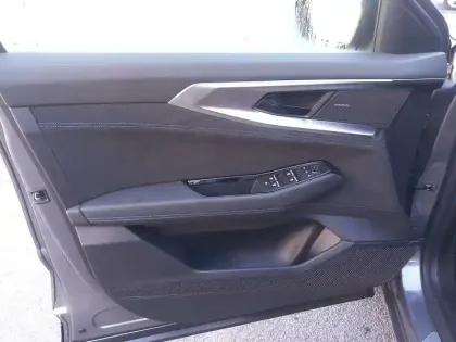 Photo 10 Renault Austral  full hybrid E-Tech 200 ch