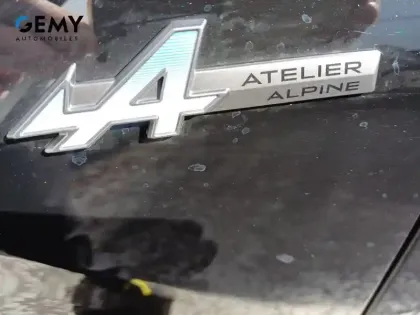 Photo 19 Renault Rafale  E-Tech 4x4 300