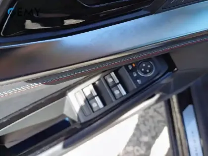 Photo 11 Renault Rafale  E-Tech 4x4 300