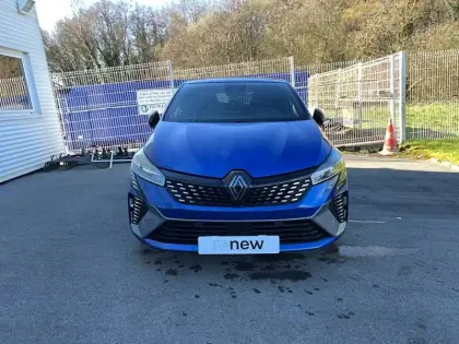 Photo 7 Renault Clio  E-Tech full hybrid 145