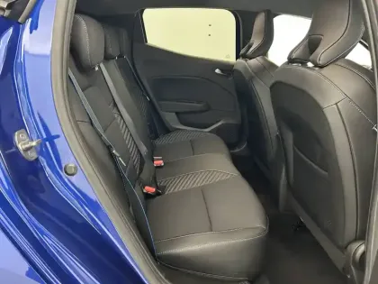 Photo 104 Renault Clio  E-Tech full hybrid 145
