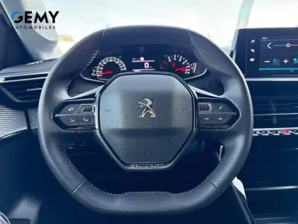 Photo 19 Peugeot 208  PureTech 100 S&S BVM6