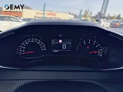 Photo 11 Peugeot 208  PureTech 100 S&S BVM6