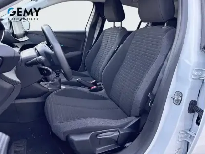 Photo 56 Peugeot 208  PureTech 100 S&S BVM6