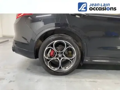 Photo 8 Alfa Romeo Stelvio  2.2 210 ch Q4 AT8