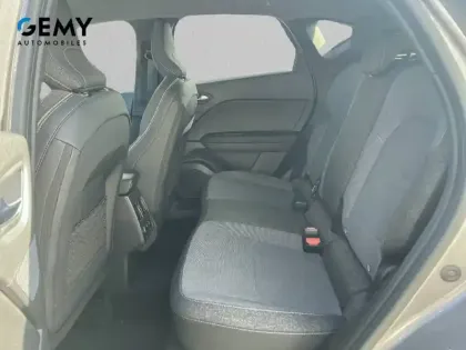 Photo 9 Renault Captur  E-Tech full hybrid 145 ch