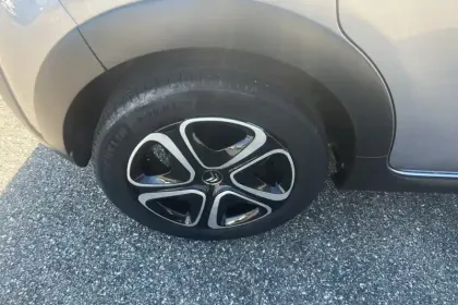 Photo 34 Citroën C3 Gén. III Ph2 Feel Pack 5