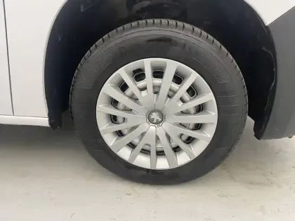 Photo 17 Peugeot Partner  FOURGON M 650 KG BLUEHDI 100 S&S BVM6