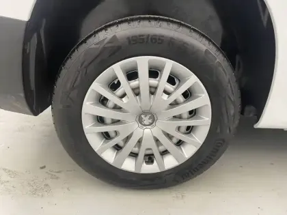 Photo 18 Peugeot Partner  FOURGON M 650 KG BLUEHDI 100 S&S BVM6