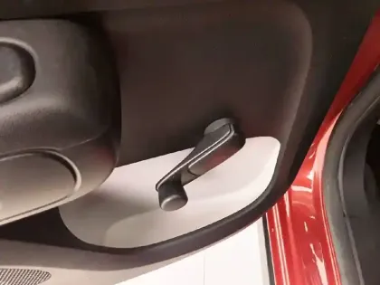 Photo 22 Citroën C3 Gén. III Ph2 Feel Pack 5