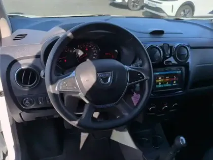 Photo 8 Dacia Lodgy  TCe 130 FAP 7 places