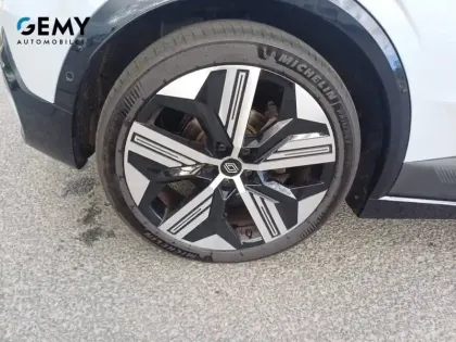 Photo 12 Renault Megane Gén. V (BCB) Ph1 Iconic 5