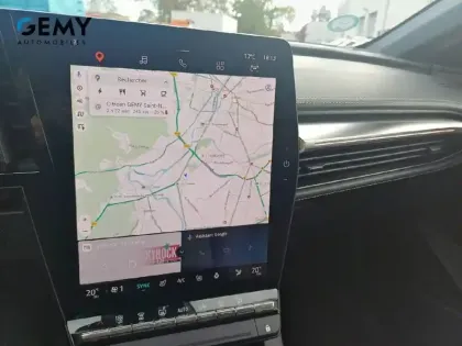 Photo 36 Renault Megane  E-Tech EV60 220 ch super charge